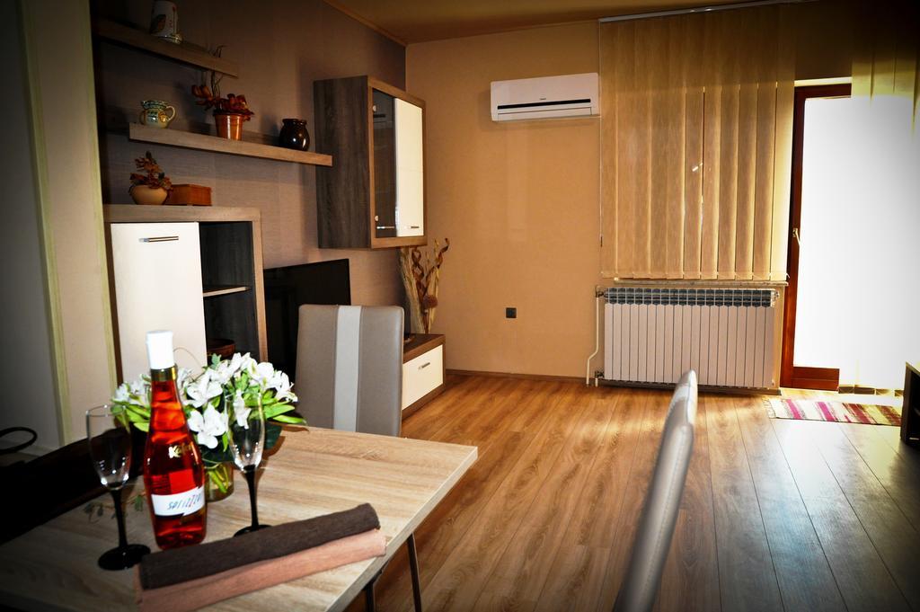 Apartment Vesna Supetarska Draga Exterior foto